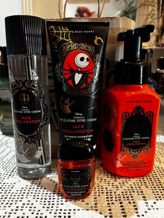 Bath & Body Works Other - (2026) Bath & Body Works Jack Skellington Bath Set